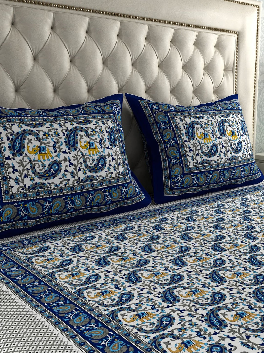 LA VERNE Blue & White Printed 104 TC Queen Bedsheet with 2 Pillow Covers