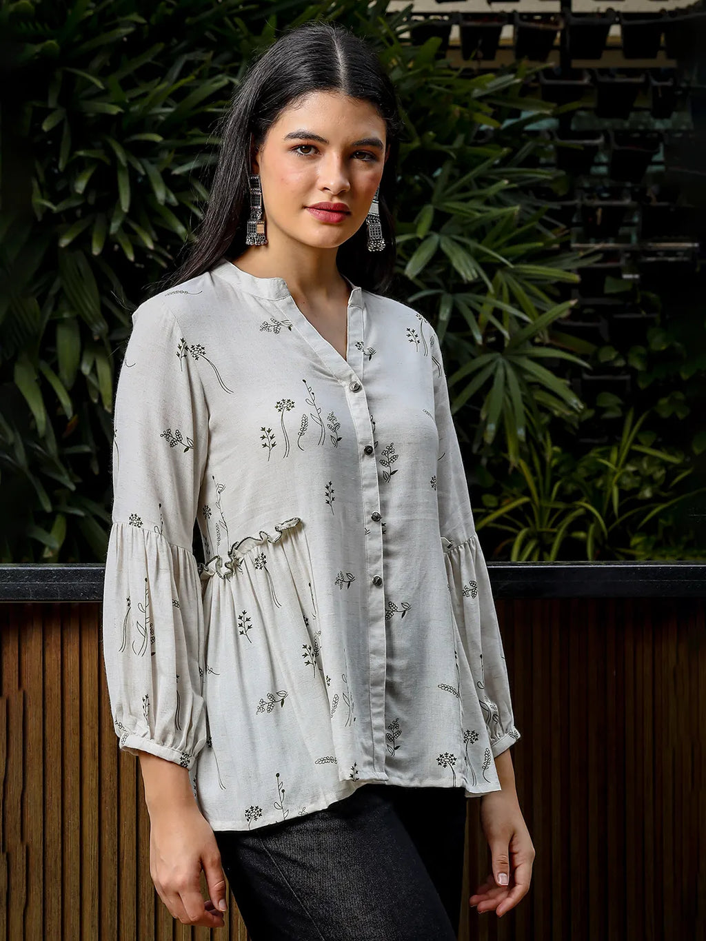 Yufta Green And White Cotton Linen Flare Shirt Style Top