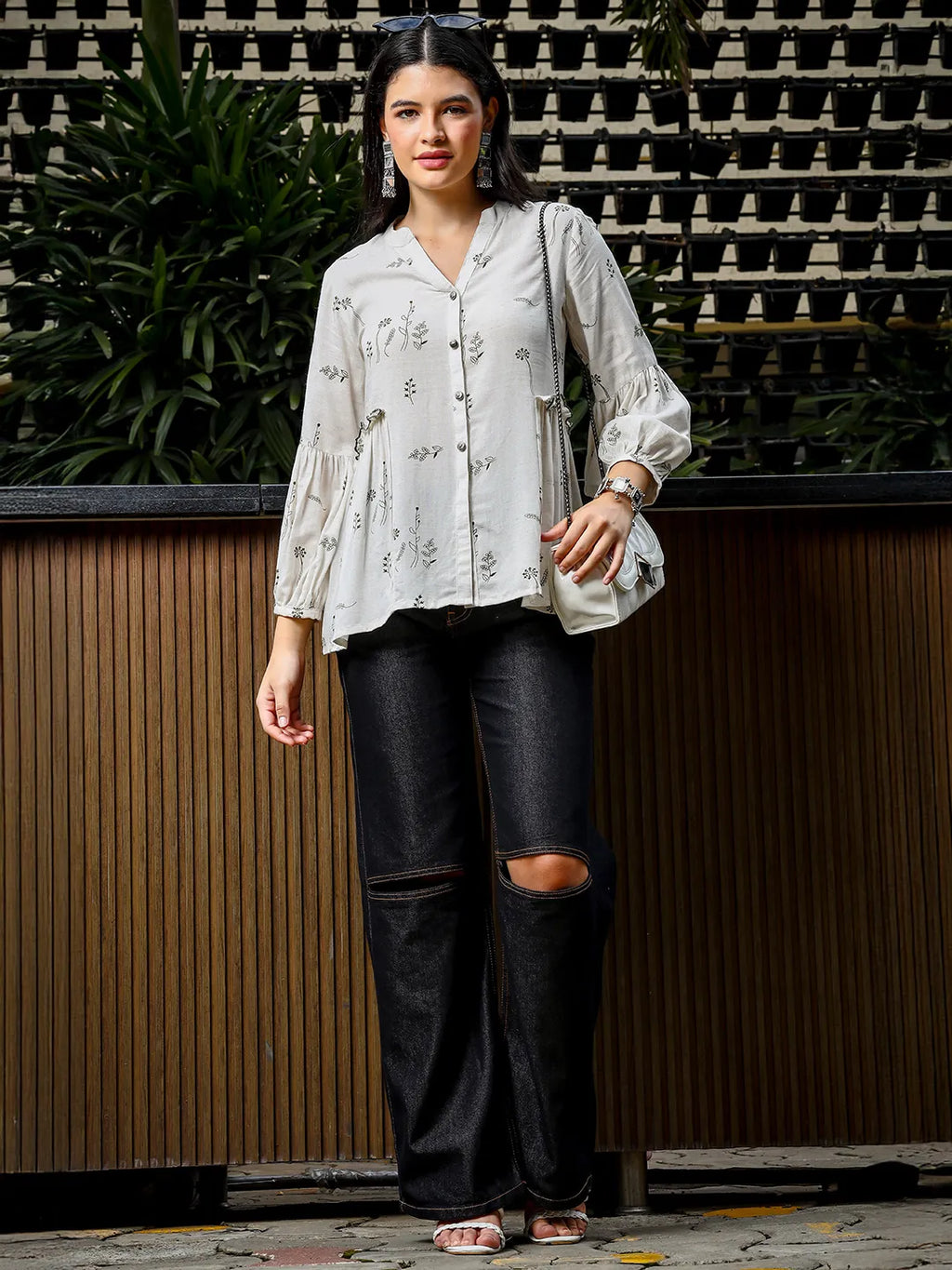 Yufta Green And White Cotton Linen Flare Shirt Style Top