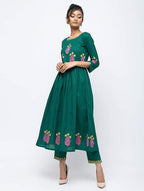 Cheera Pintuck A-Line Block Print Kurta With Border Design Straight Plazo Pant