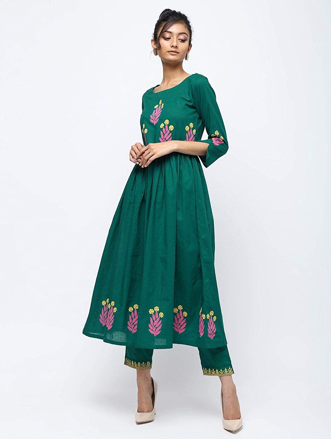 Cheera Pintuck A-Line Block Print Kurta With Border Design Straight Plazo Pant