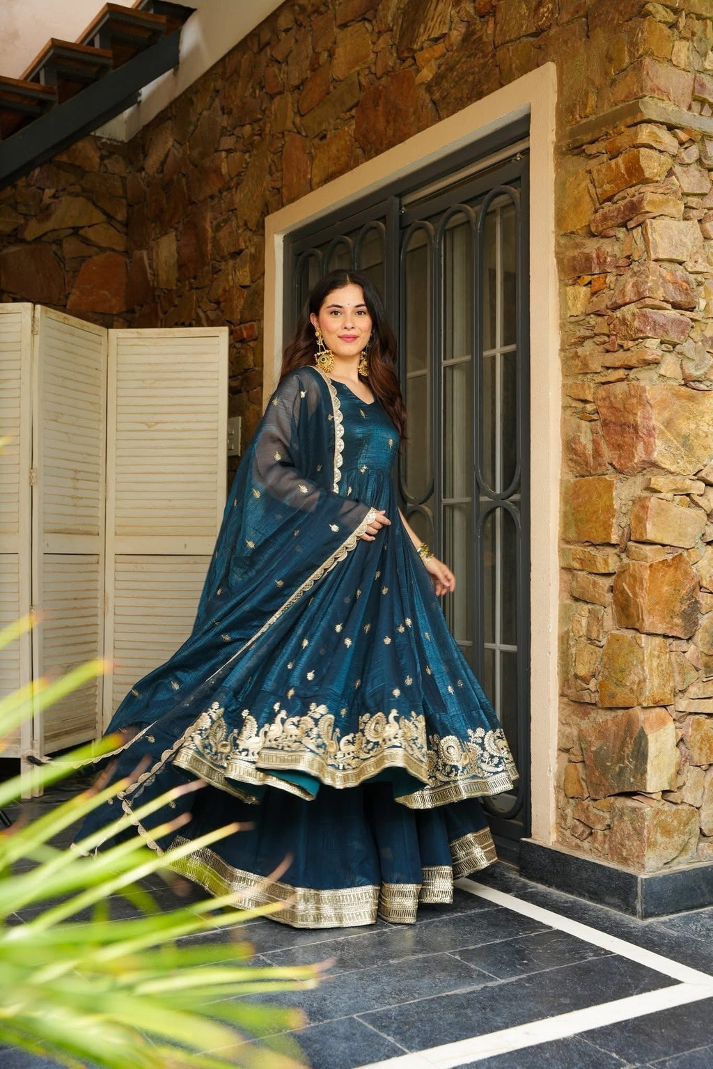 Yash Enterprise Rama Green Simmer Silk Party Wear Ebroidery Suit Set - Distacart