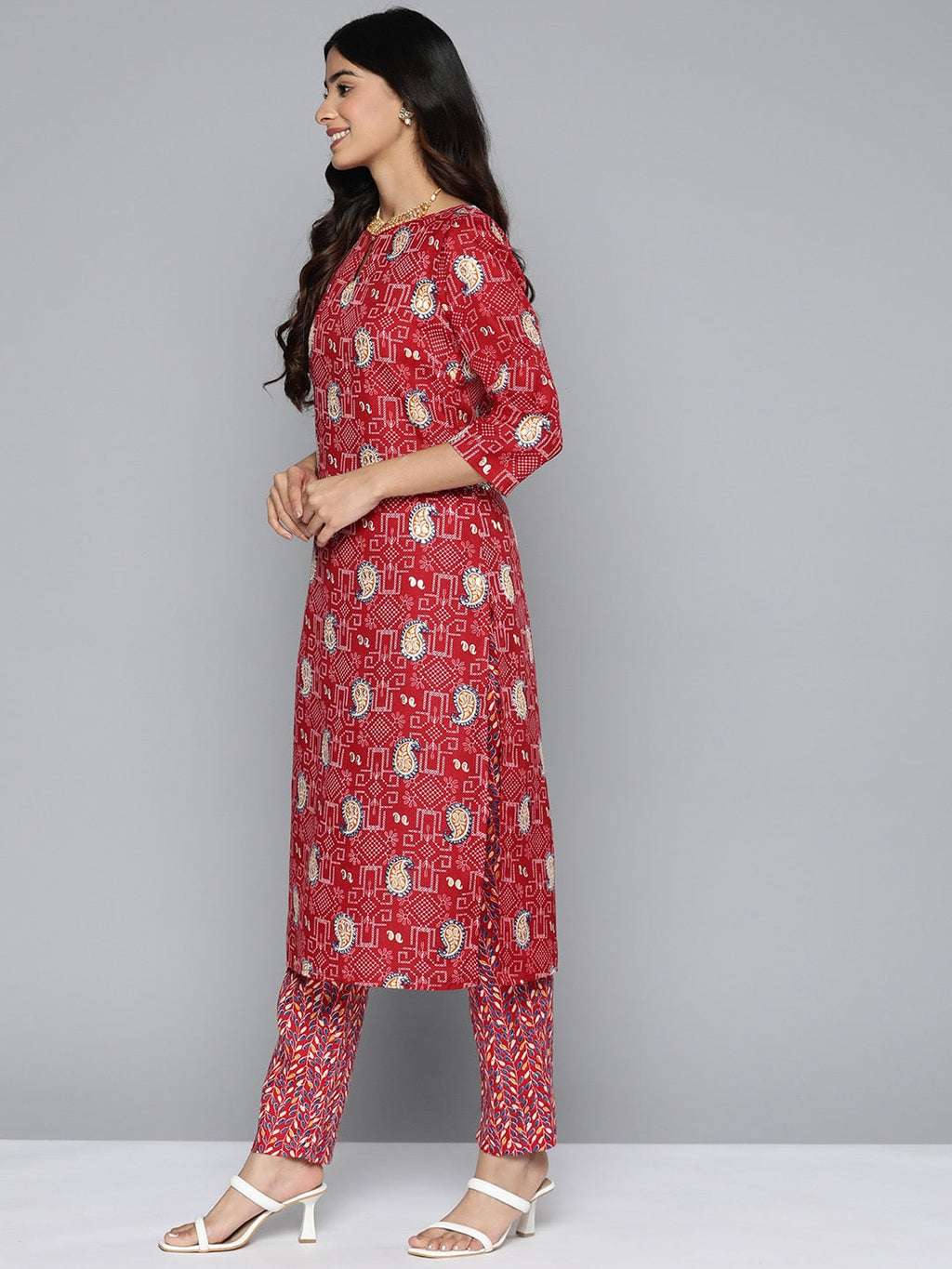 HERE&NOW Floral Printed Regular Kurta with Palazzos