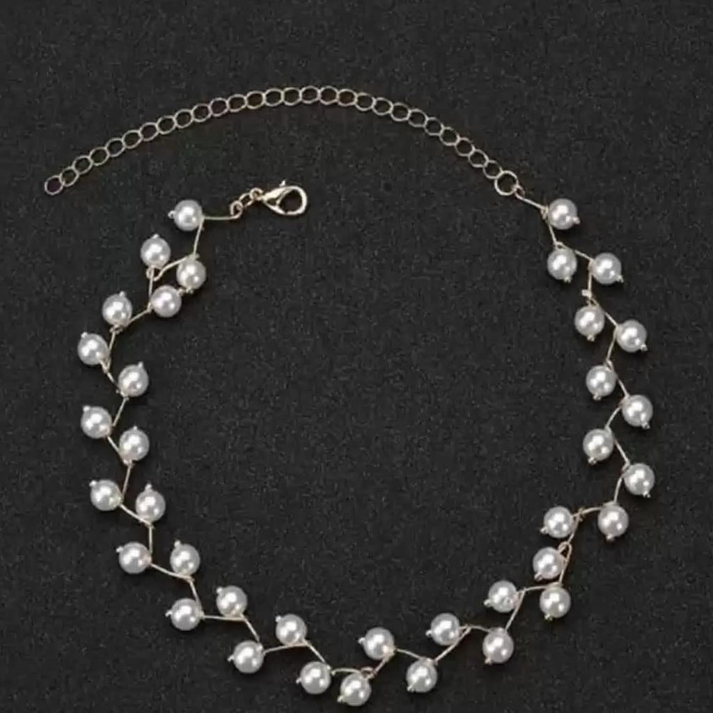 Silver-Toned Alloy Denty Look Pearl Necklace - The Pari