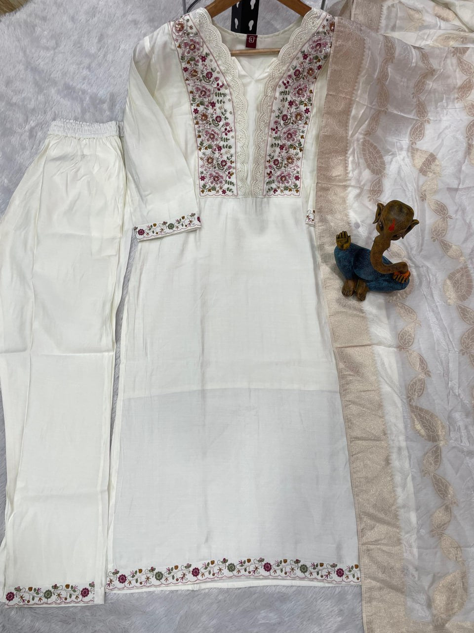 Pramukh Fab White Color Roman Silk Kurta Set - Distacart
