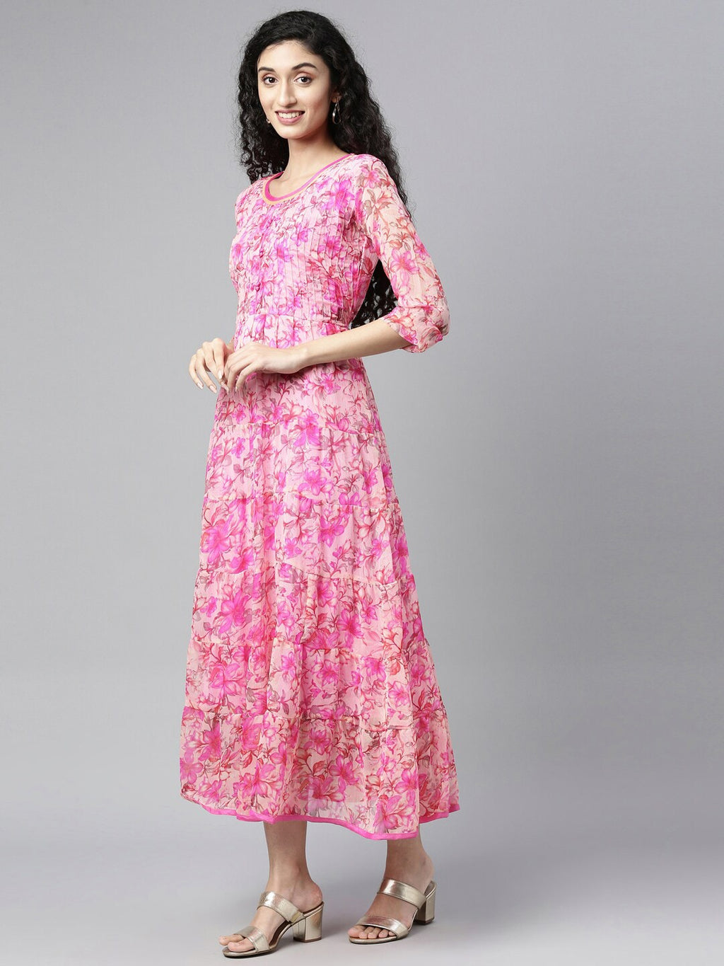 Souchii Pink & peaches n cream Floral Layered Chiffon Midi Dress - Distacart