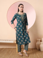 Yufta Green Pure Cotton Chikankari Straight Kurta Dupatta Pant Set