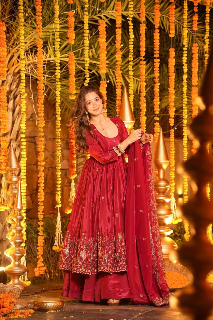 Yash Enterprise Red Silk Party Wear Embroidery Anarkali Suit Set - Distacart