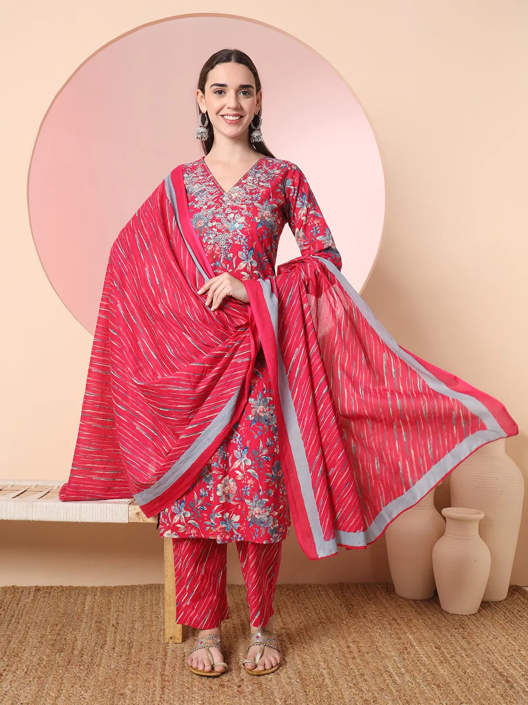 Yufta Pink Pure Cotton Thread_Work Straight Kurta Dupatta Pant Set