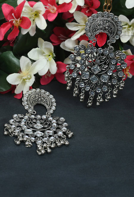 Mominos Fashion Johar Kamal Silver Color Base With Kundan Earrings