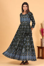 Kaajh Women's Green Gold Print Embellishment Anarkali Kurta - Distacart