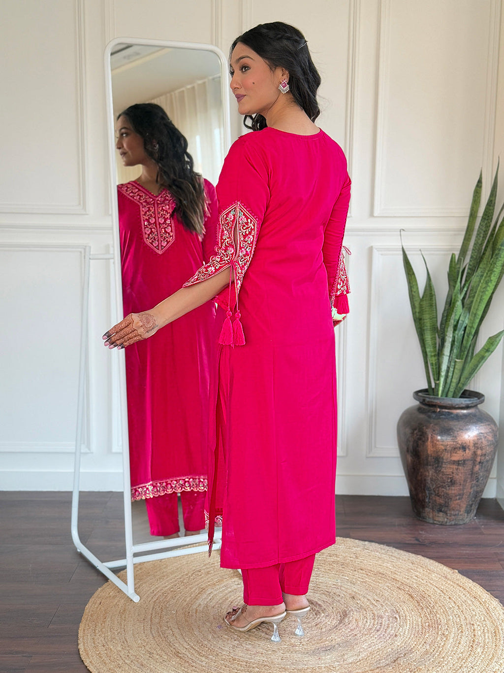 The52 Beautiful Women's Thread work Viscose Fabric Straight Kurta, Pant and Dupatta Set - Distacart