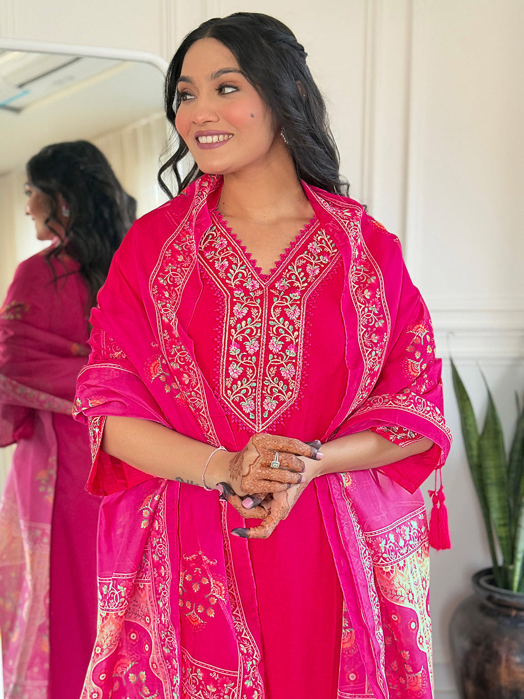 The52 Beautiful Women's Thread work Viscose Fabric Straight Kurta, Pant and Dupatta Set - Distacart