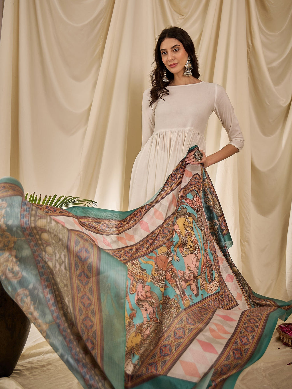 InWeave White Long Anarkali Rama Green Dupatta Set - Distacart