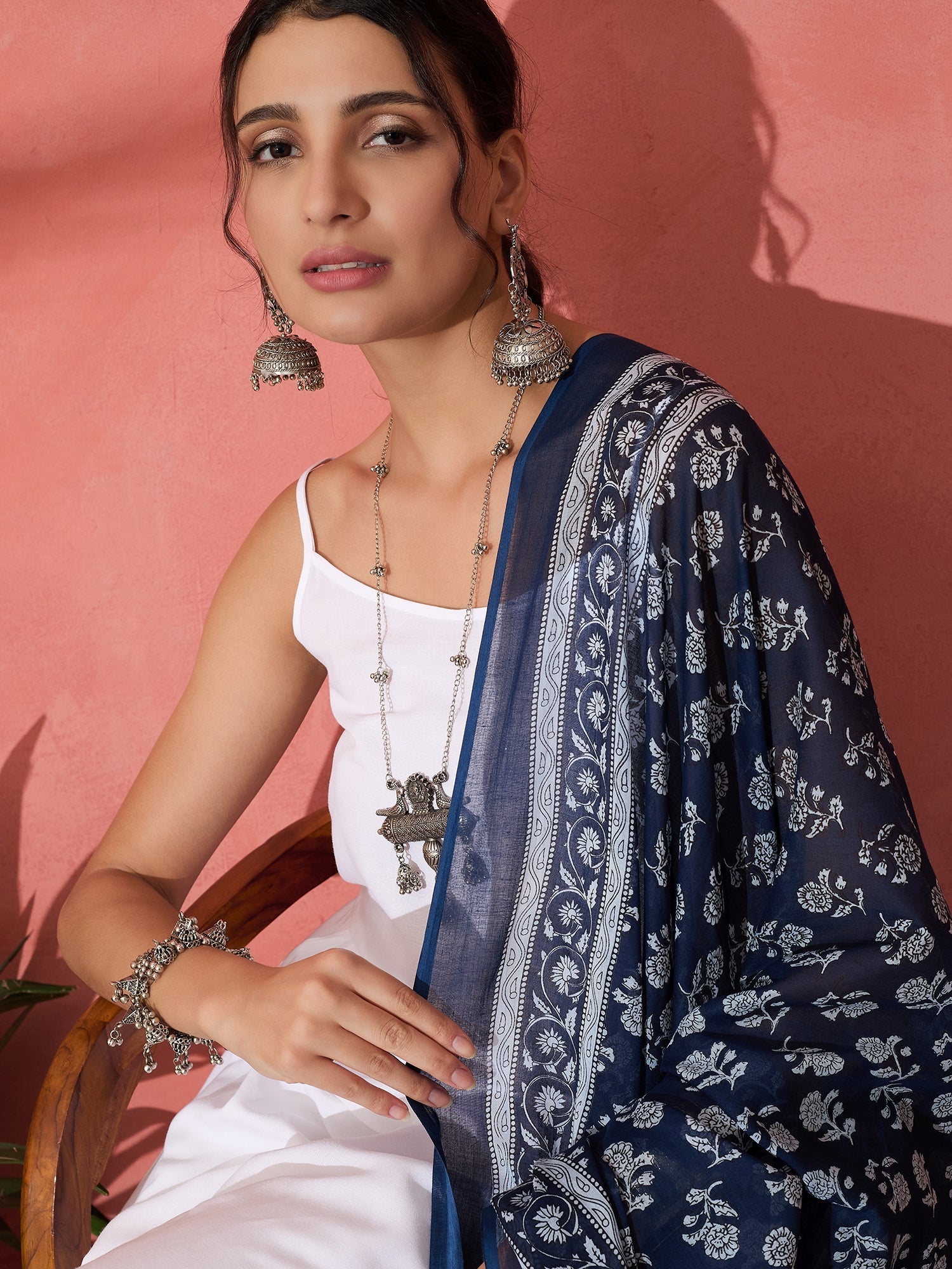 InWeave White Strappy Kurta Palazzo Set With Blue Floral Dupatta