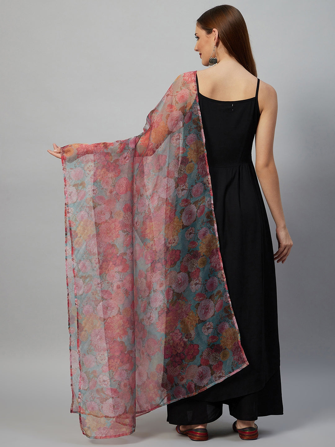 InWeave Black Strappy Set With Green Organza Dupatta