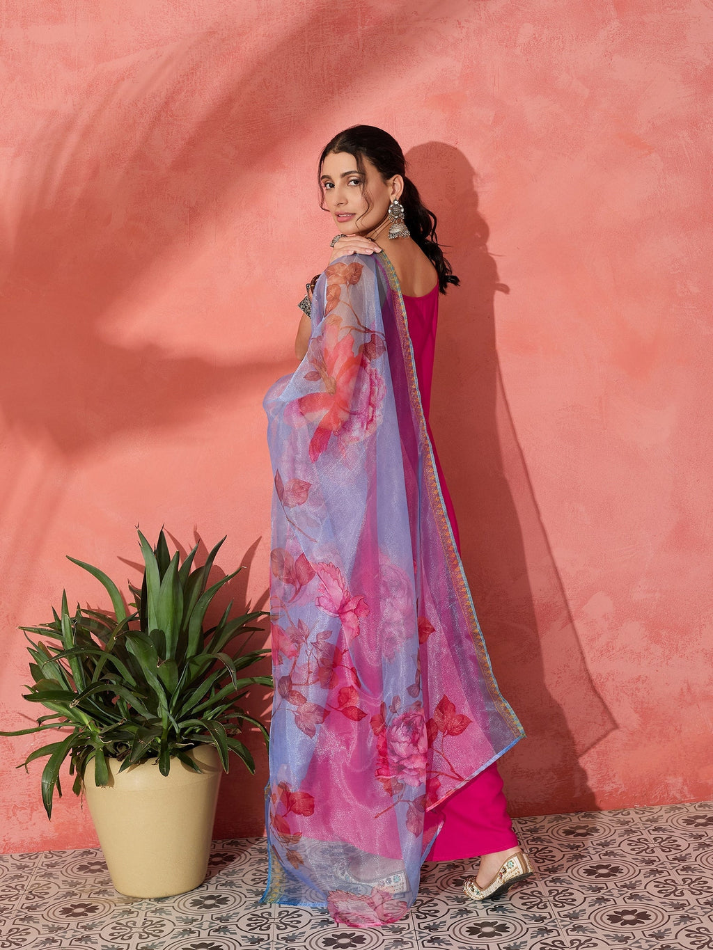 InWeave Fuchsia Strappy Set With Blue Fuchsia Organza Dupatta