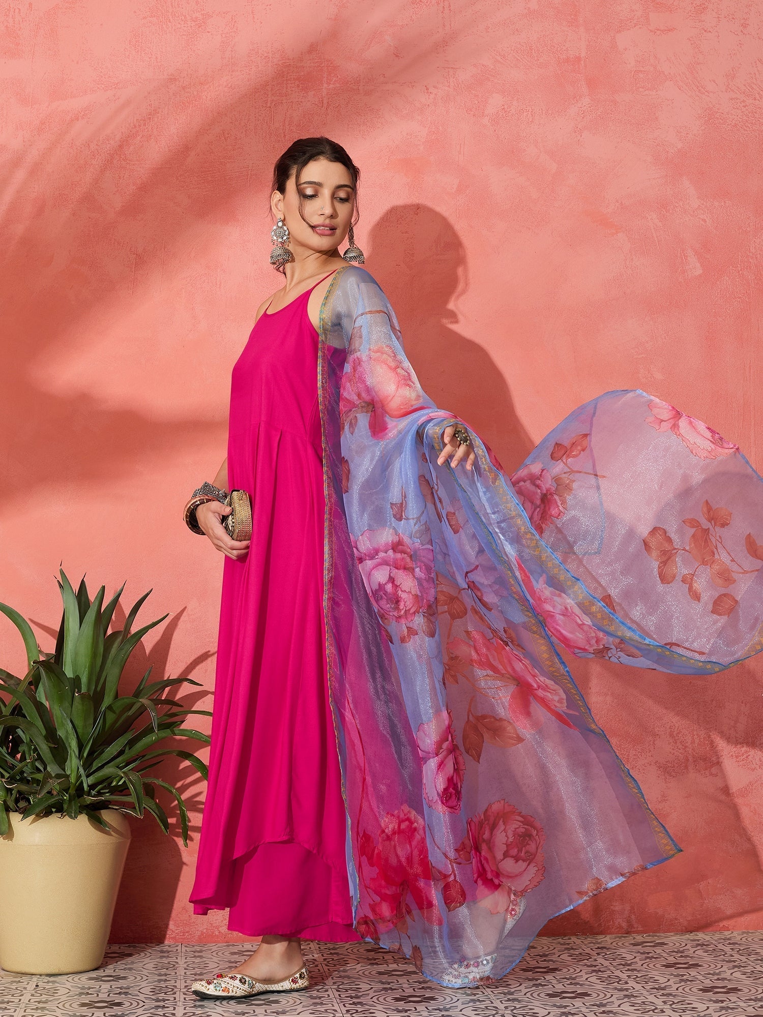 InWeave Fuchsia Strappy Set With Blue Fuchsia Organza Dupatta