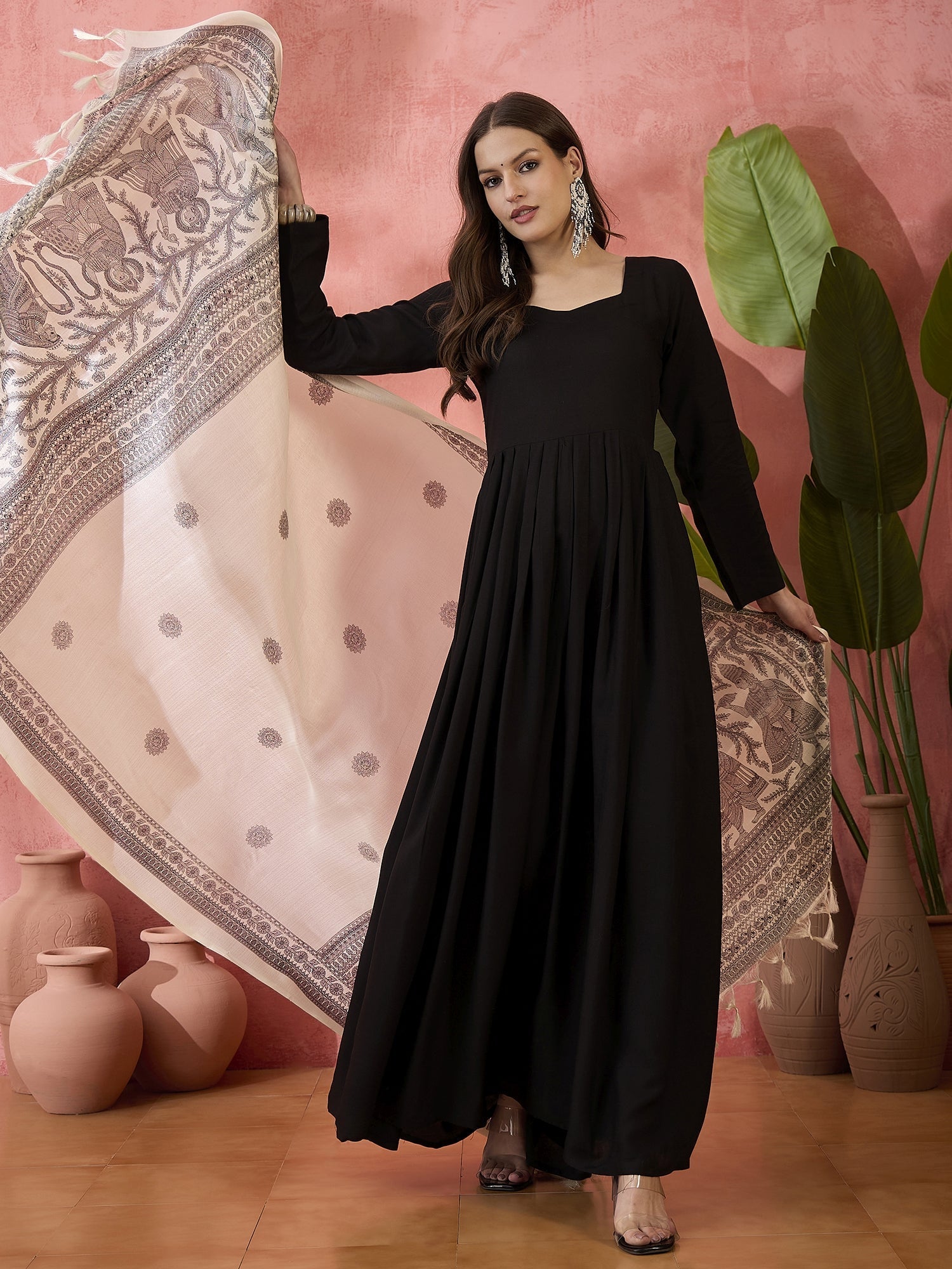 InWeave Black Sweetheart Kurta With Dupatta