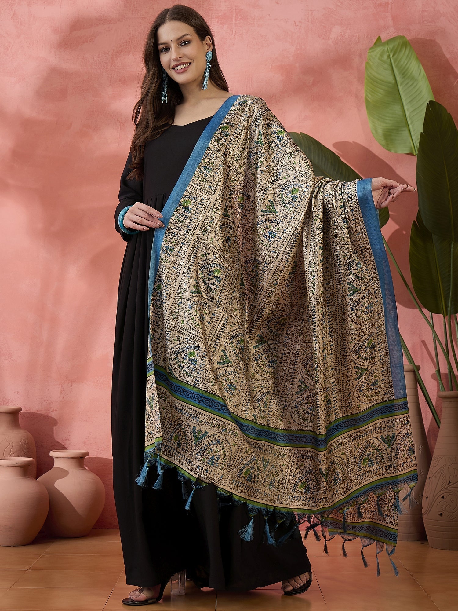 InWeave Black Sweetheart Kurta With Dupatta