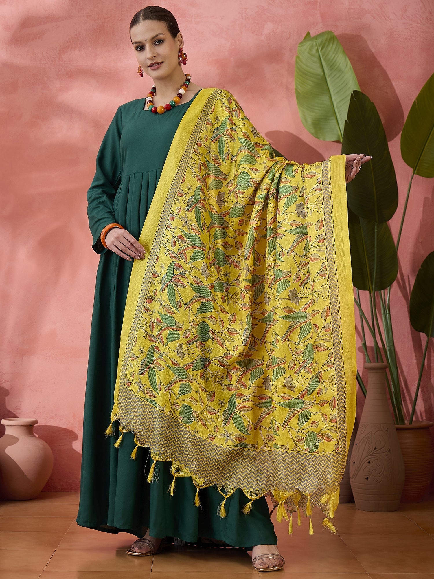 InWeave Green Sweetheart Kurta With Dupatta