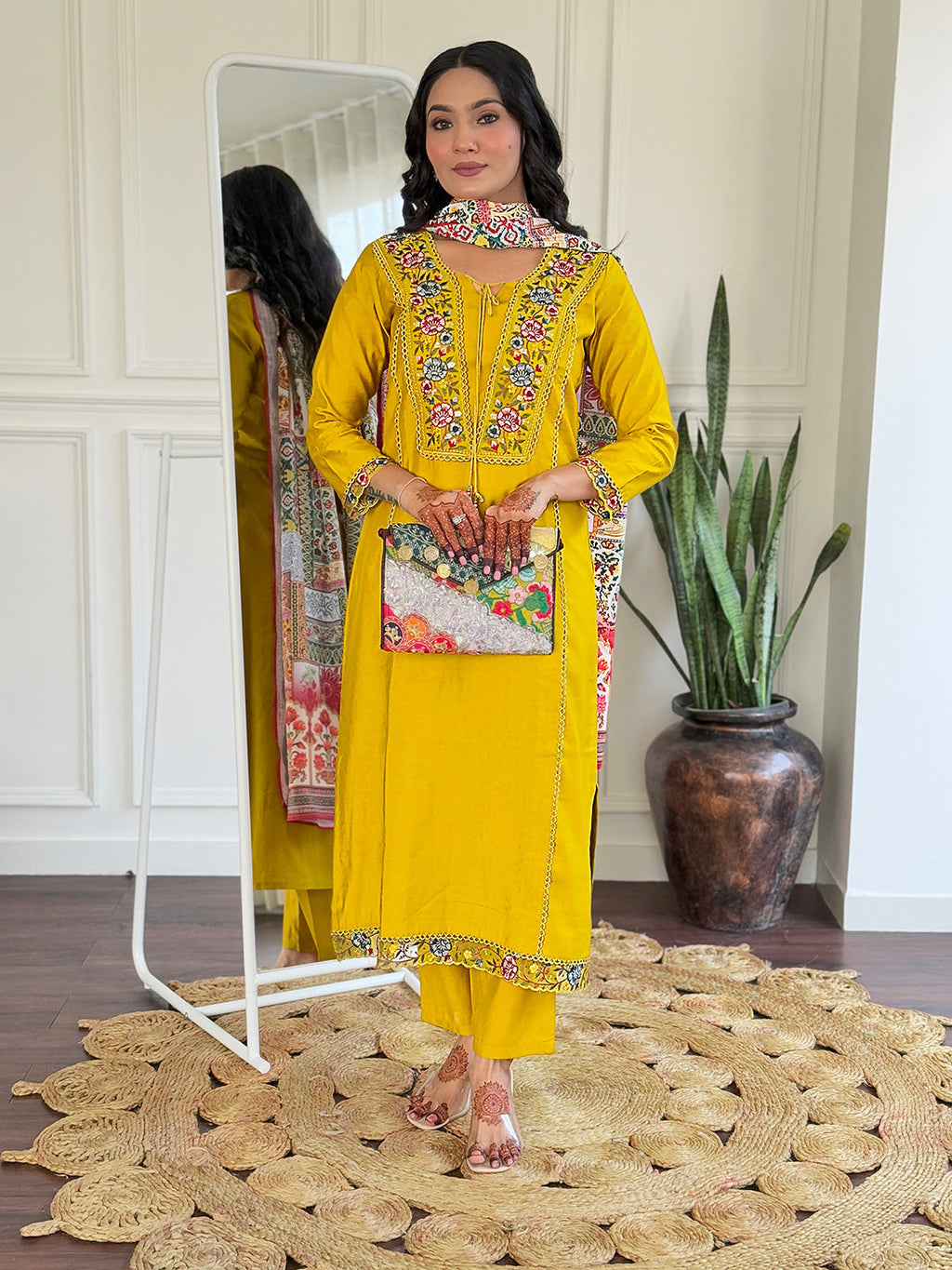 The52 Beautiful Women's Thread work Viscose Fabric Straight Kurta, Pant and Dupatta Set - Distacart
