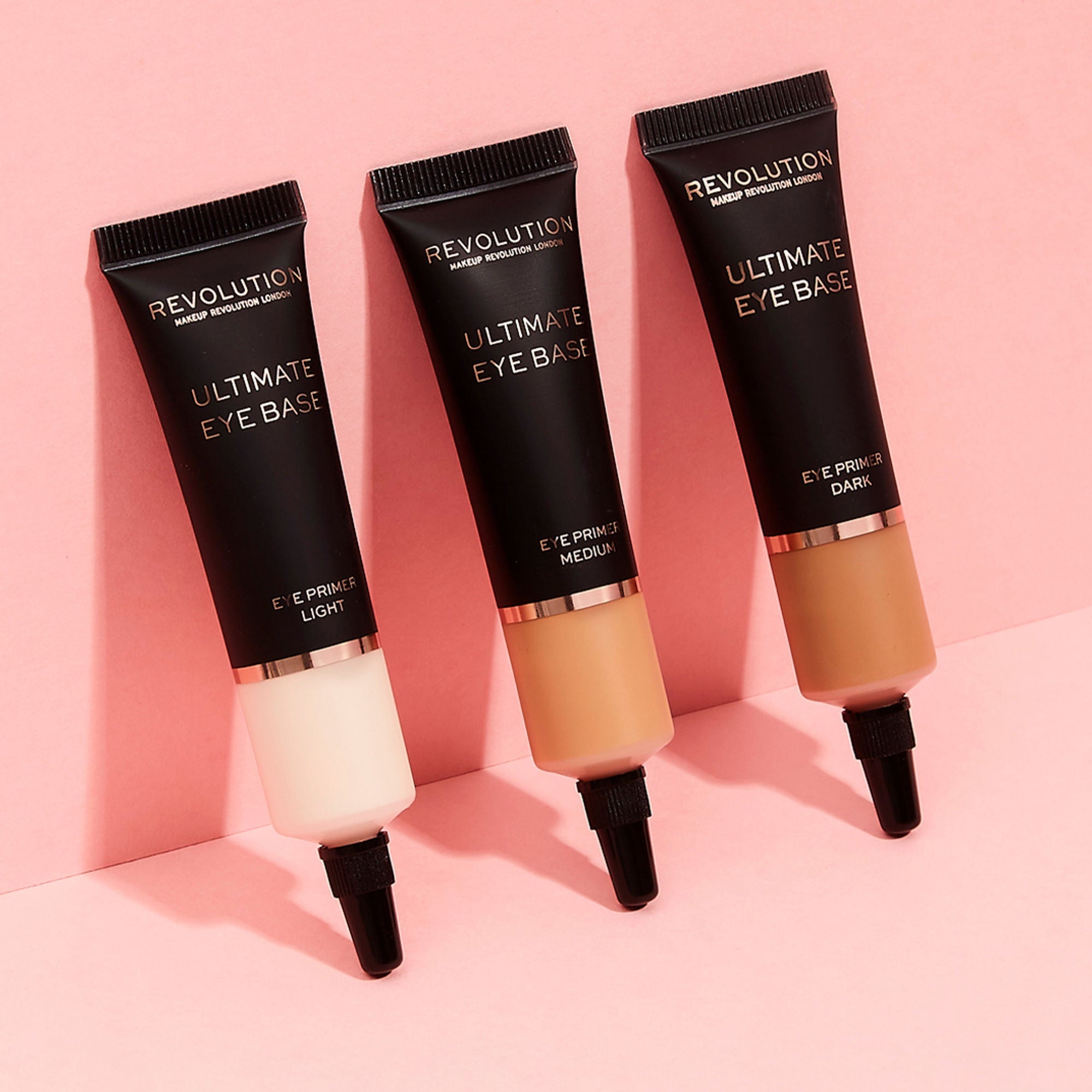 Makeup Revolution Ultimate - Base Dark - Distacart