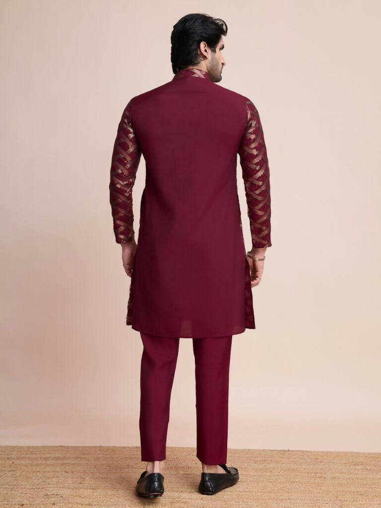 Vastranavya Traditional Festival Wear Pure Silk Thread & Sequence Embroidered Work Kurta