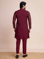 Vastranavya Traditional Festival Wear Pure Silk Thread & Sequence Embroidered Work Kurta