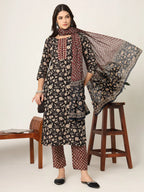 Yufta Piping On Yoke Floral Print Black Cotton Kurta Set With Dupatta Set