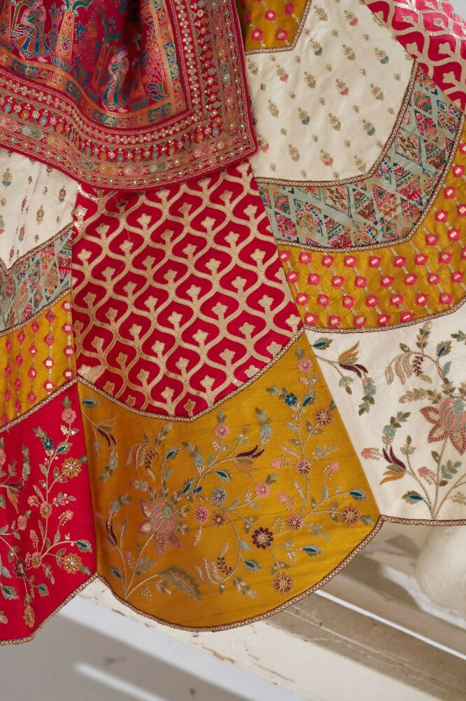Kesar Fab White Banarasi Silk Embroidered Lehenga