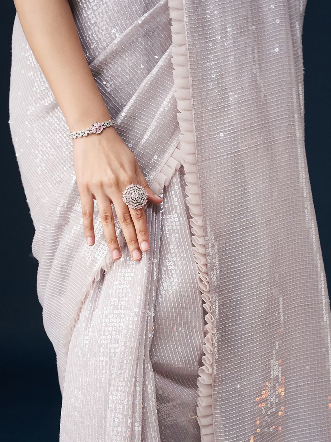 kasee Sequinned Embellished Saree - Distacart