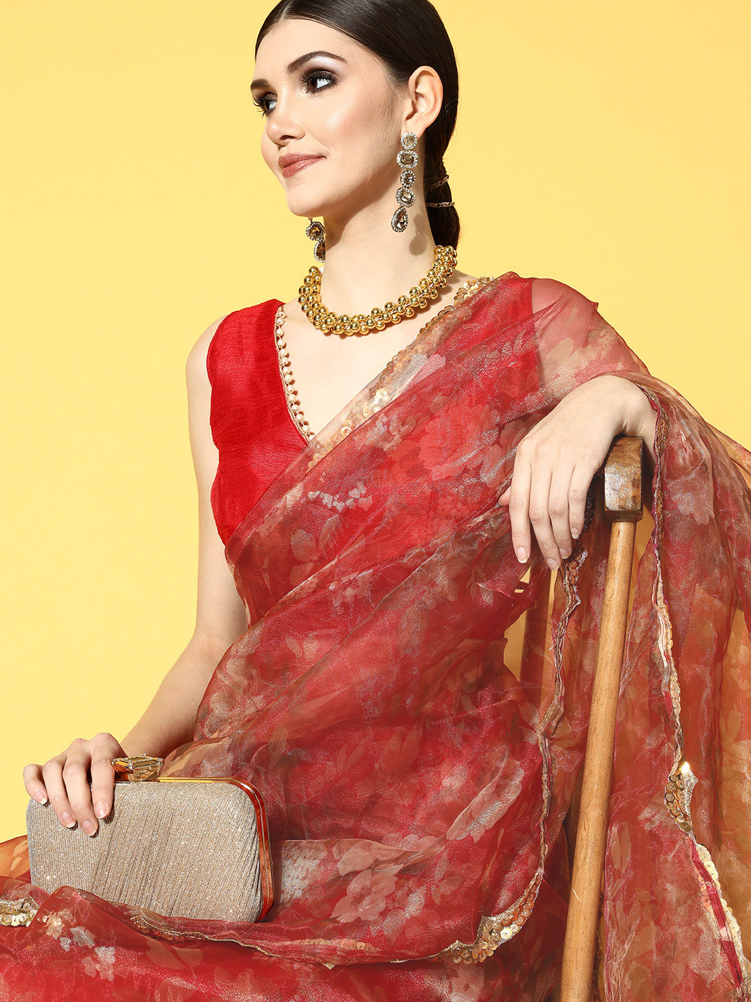 Tikhi Imli Red Floral Sequinned Organza Saree - Distacart
