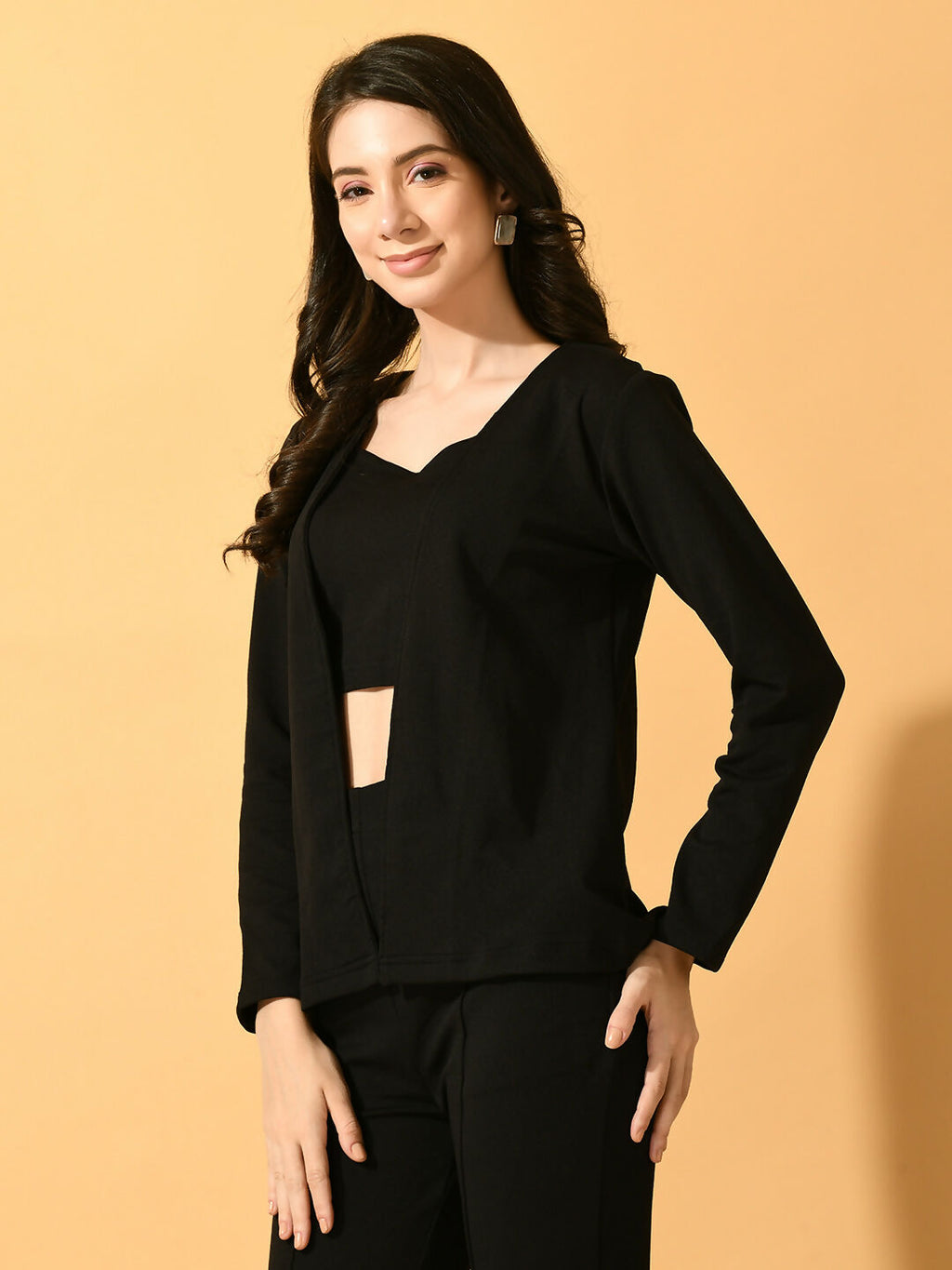 Myshka Women's Black Solid Solid Jacket