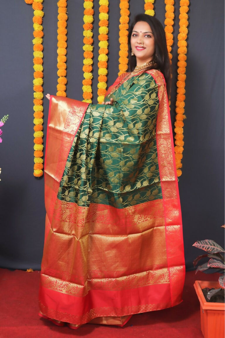 Jyoti Fashion Women's Bottle Green Kanjivaram Silk Zari Woven Saree with Blouse