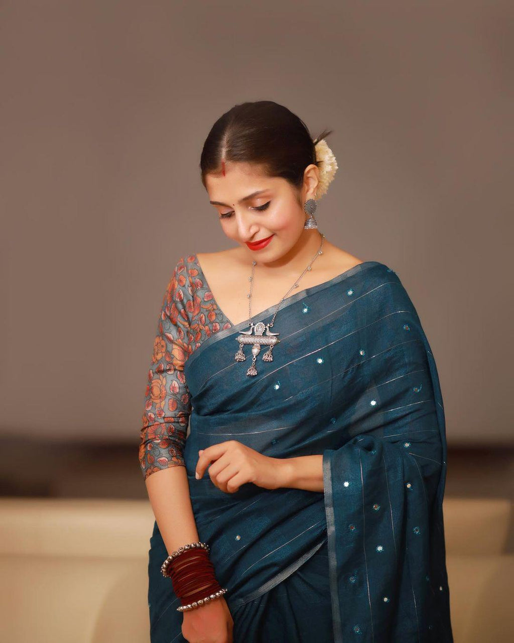 Blue Pure Linen Ethnic Motifs Saree with Unstitched Blouse - A2M - Distacart