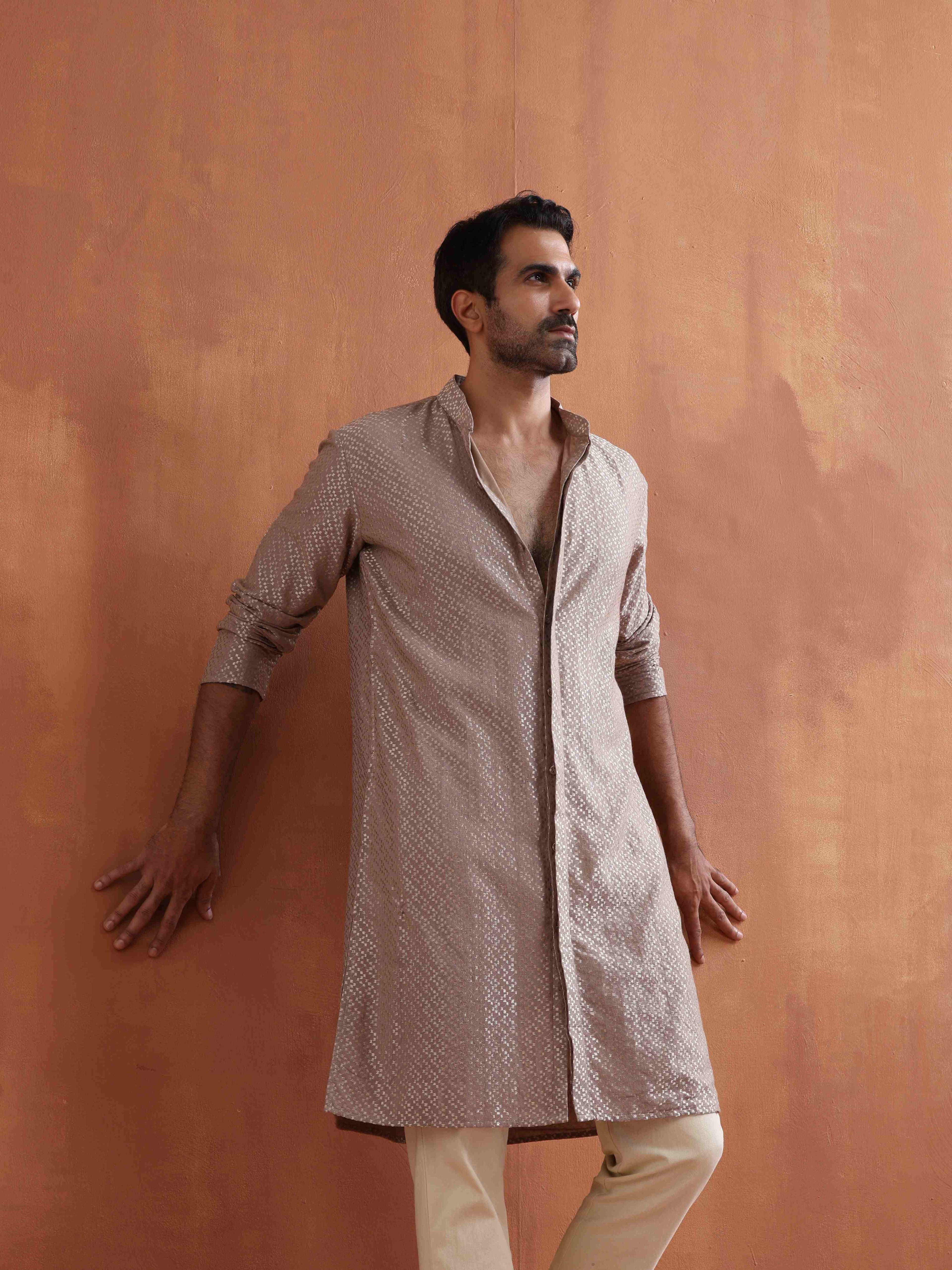 trueBrowns Men's Beige Cotton Dobby Kurta