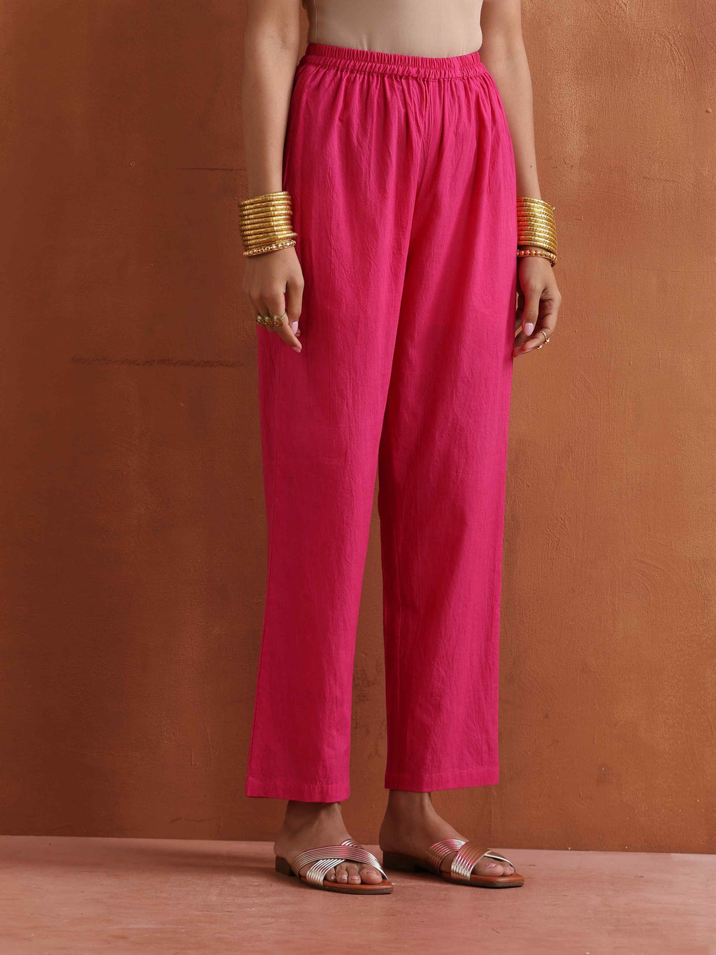 trueBrowns Pink Metallic Straight Kurta Set - Distacart