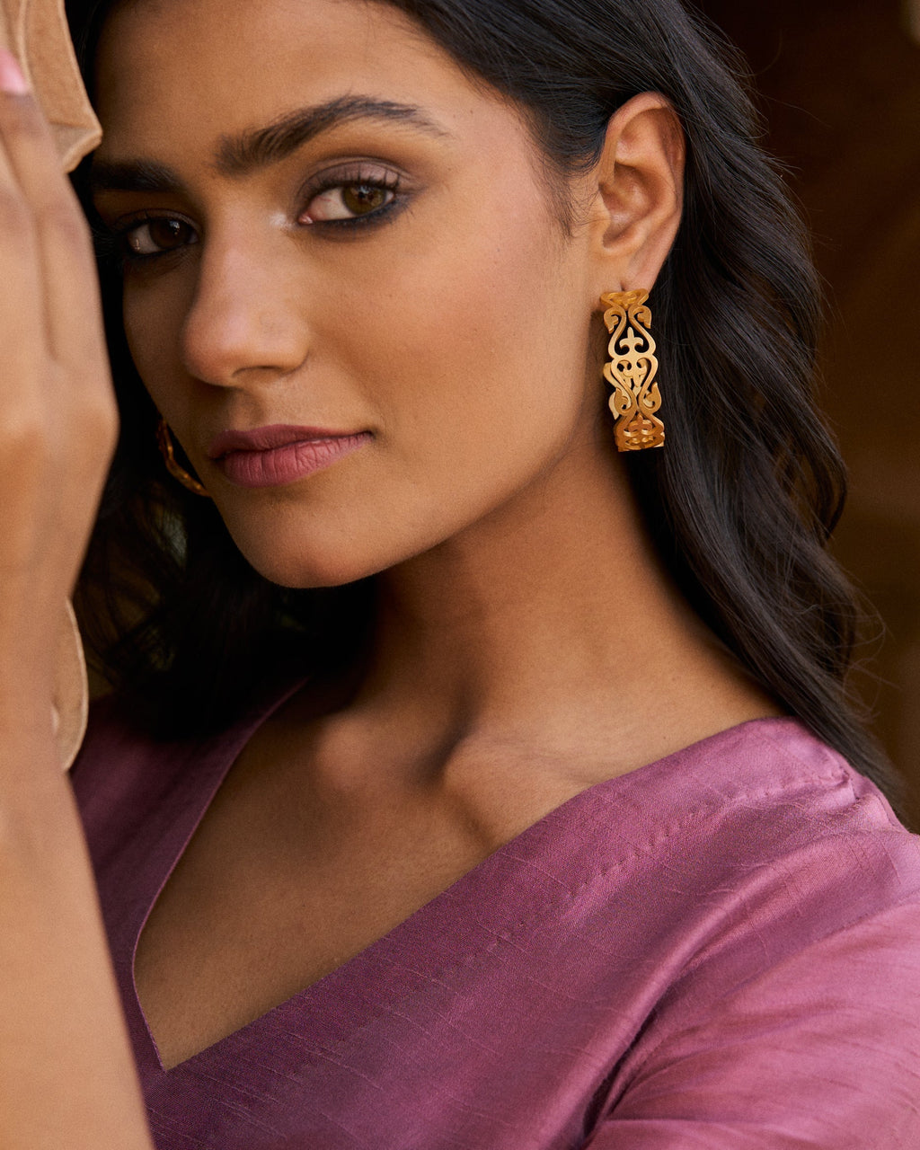 trueBrowns Gold-Polished Hoop Earrings - Distacart