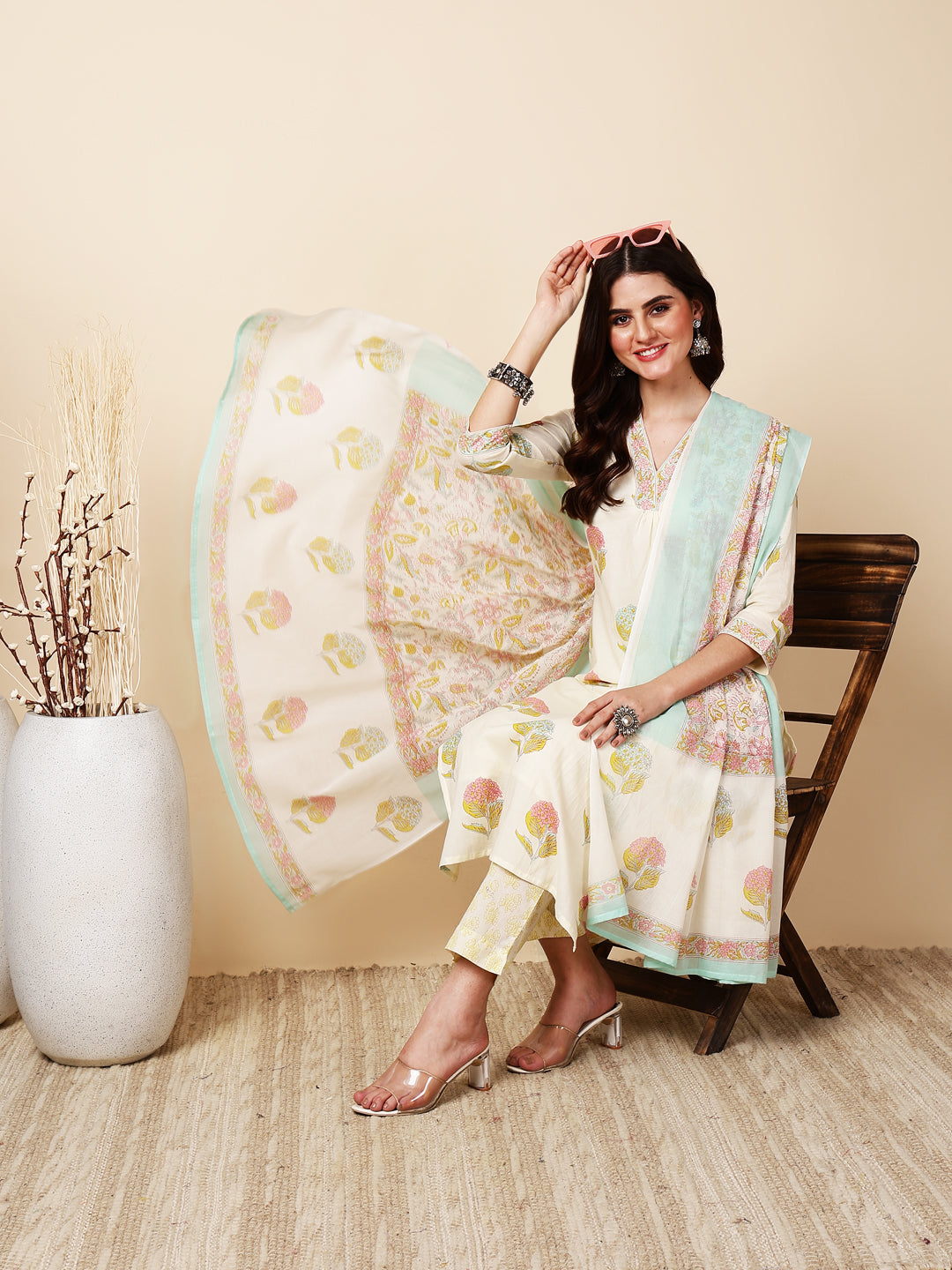 Antaran Cream Pure Cotton Floral Printed Kurta Pant And Dupatta Set - Distacart