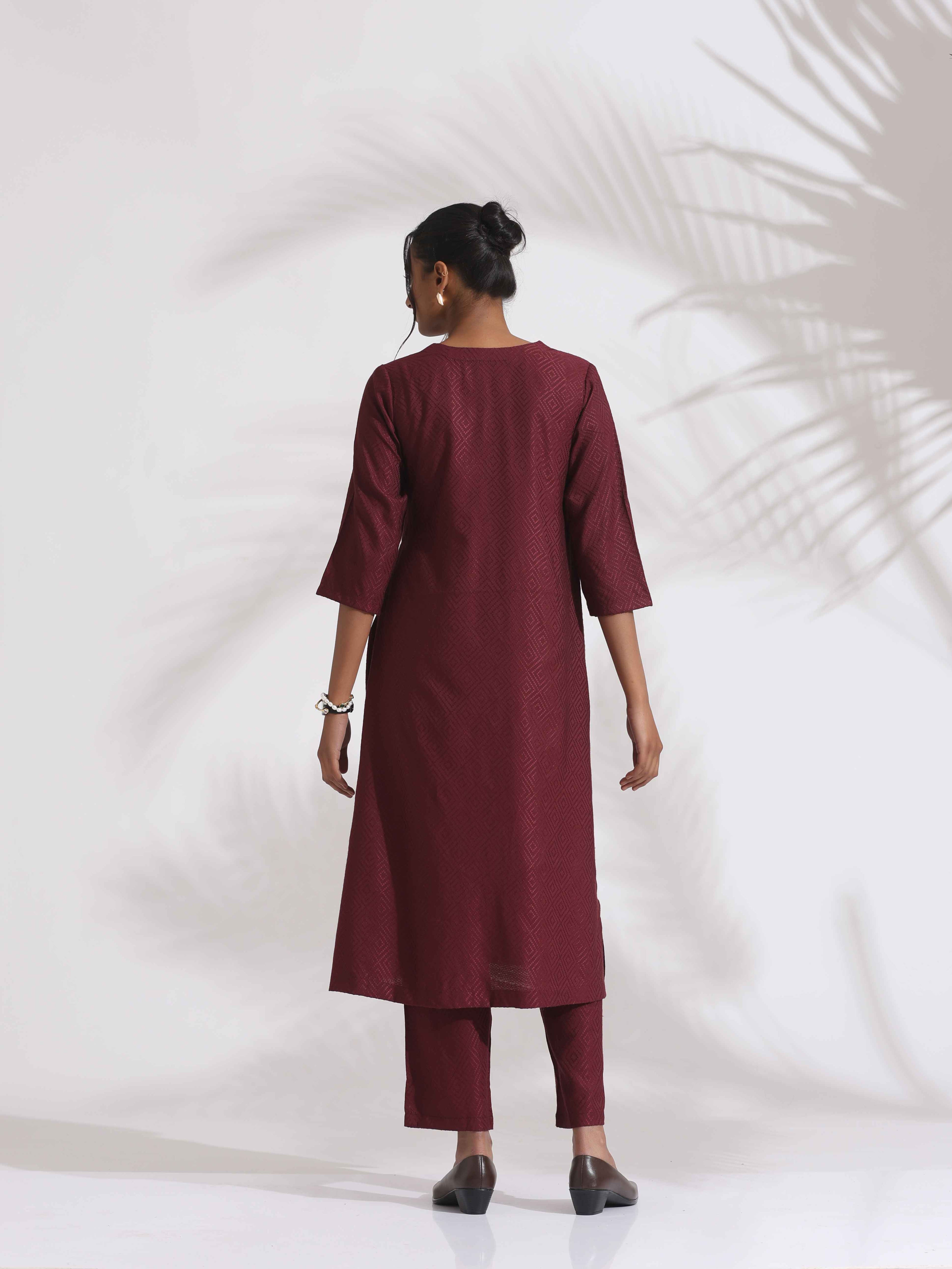 trueBrowns Maroon Dobby Kurta Set - Distacart