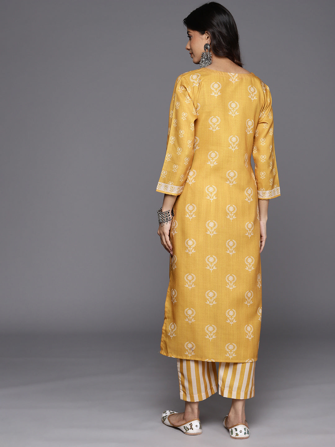 KSUT (House of Varanga) Mustard Digital Printed Kurta With V Neckline Paired With Straight Trouser - Distacart