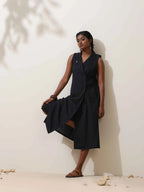trueBrowns Black Cotton Linen Dress - Distacart
