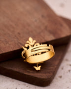 trueBrowns Gold-Polished Small Leaf Ring