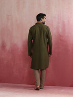 trueBrowns Men's Olive green Mandarin Collar Kurta