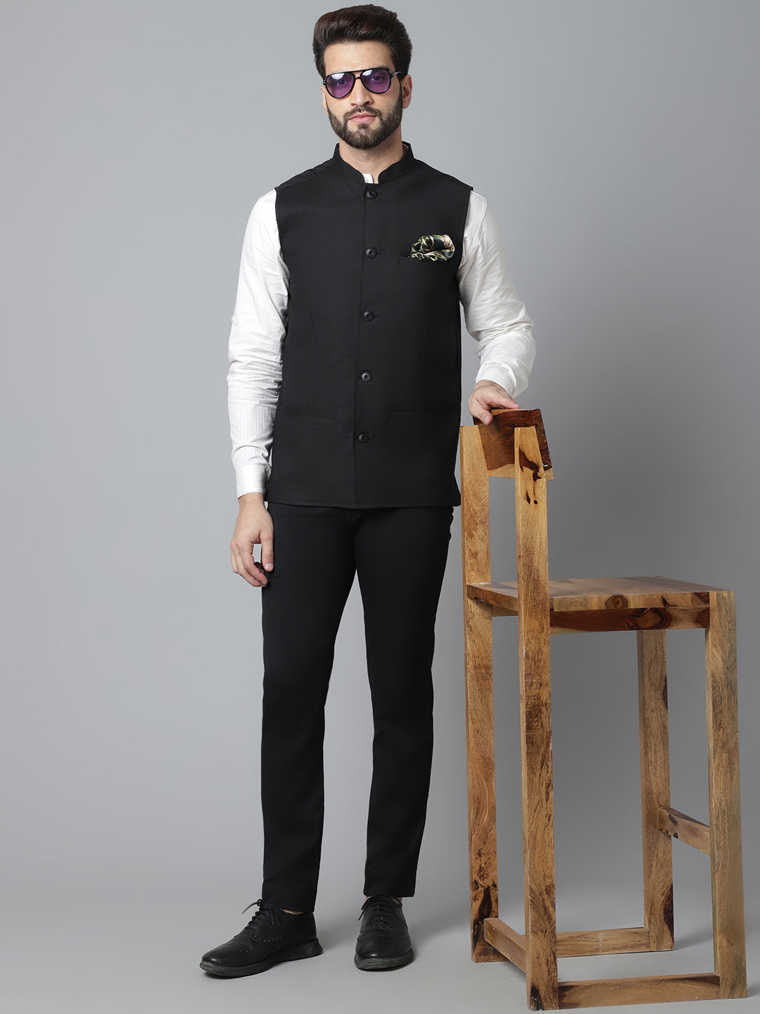Even Apparels Men's Black Nehru Jacket With Welt Pockets
