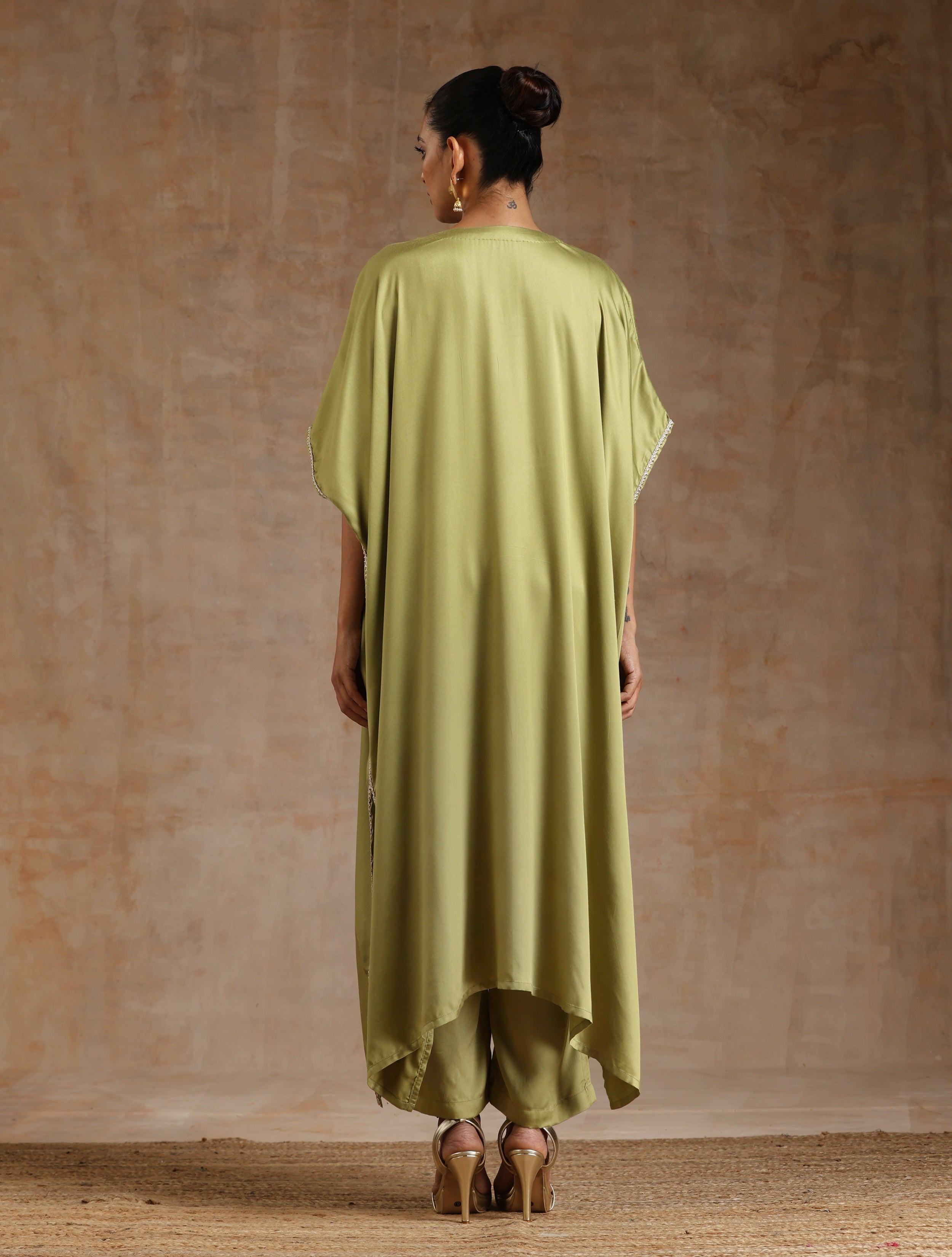 trueBrowns Light Green Modal Satin Kaftan Kurta Set | Relove - Distacart