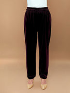 trueBrowns Maroon Velvet Embroidered Kurta Set - Distacart