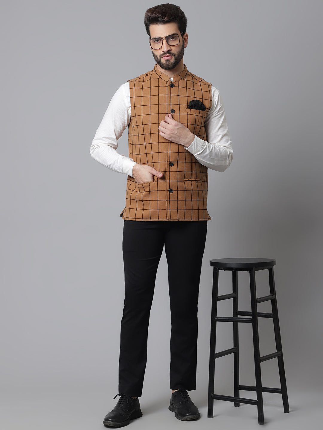 Even Apparels Men's Beige Nehru Jacket With Welt Pockets