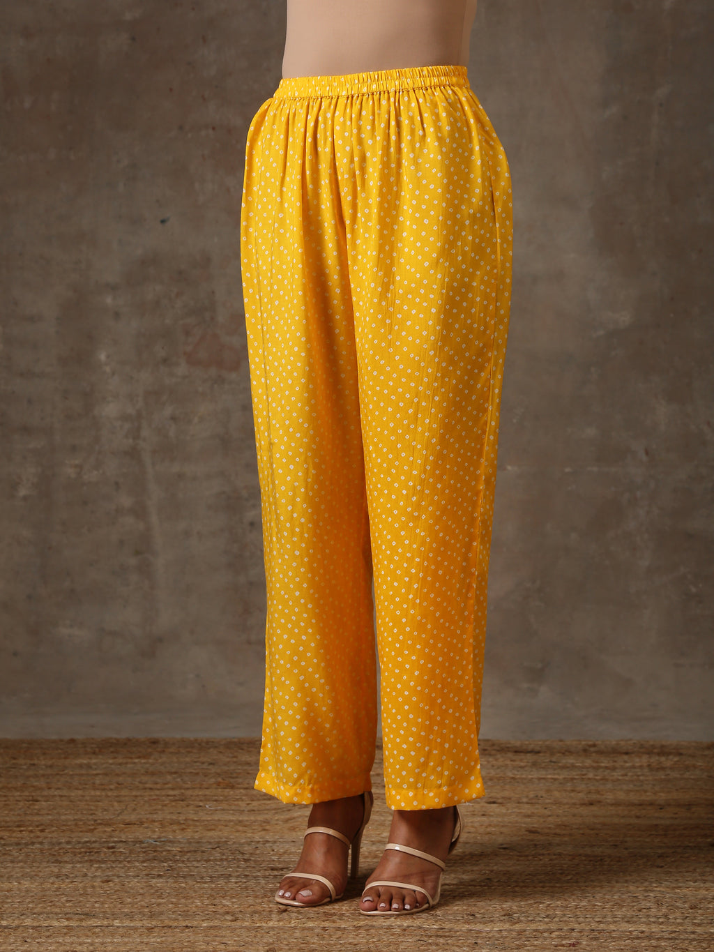 trueBrowns Yellow Bandhani Flare Printed Silk Co-Ord Set | Relove - Distacart